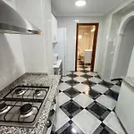 Piso Calidad Precio Junto A La Playa De La Victoria Appartamento *