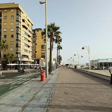 Apartman Piso Calidad Precio Junto A La Playa De La Victoria *