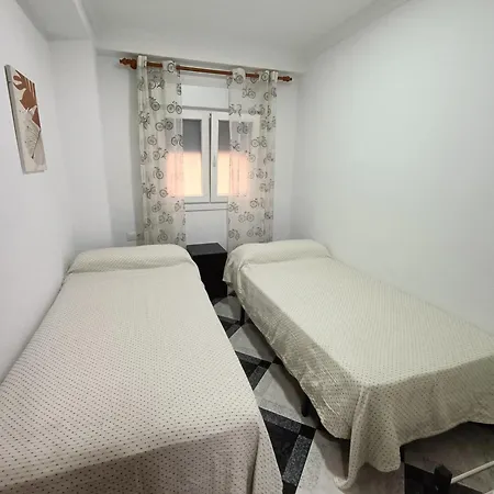 Piso Luminoso A 3 Minutos De La Playa Apartamento