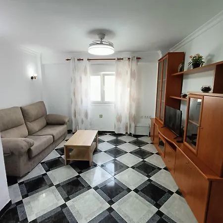 Apartment Piso Calidad Precio Junto A La Playa De La Victoria *