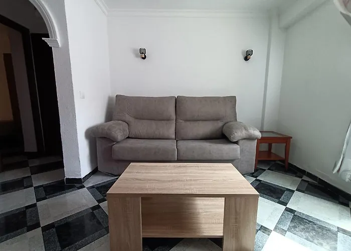 Appartement Piso Calidad Precio Junto A La Playa De La Victoria