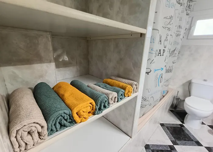 Piso Calidad Precio Junto A La Playa De La Victoria Appartement